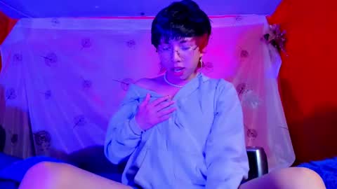 Snapshot of angellonfire chatting on February 16, 2025, 12:21 pm Angel  online show from February 16, 2025, 12:21 pm