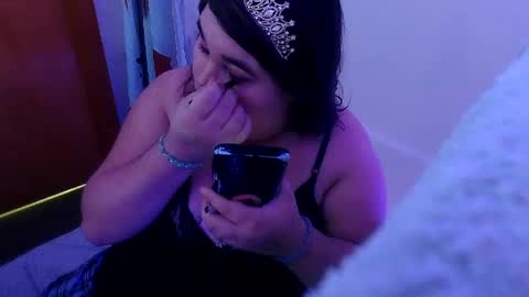 Snapshot of angellove417316 chatting on December 9, 2024, 12:40 pm angellove417316 online show from December 9, 2024, 12:40 pm