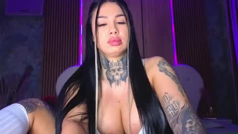 angellys online show from May 21, 2026, 3:52 pm