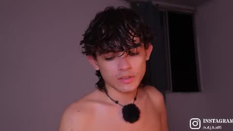 Angelo I work from home this is my room  online show from June 21, 2026, 1:08 am