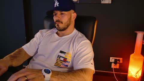 BlackWolf online show from April 1, 2026, 1:41 pm