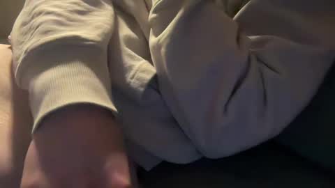 Snapshot of angelow2000 chatting on December 26, 2024, 11:35 pm Angelow online show from December 26, 2024, 11:35 pm