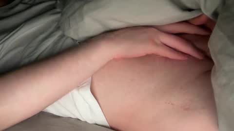 Snapshot of angelow2000 chatting on February 9, 2025, 4:04 am Angelow online show from February 9, 2025, 4:04 am