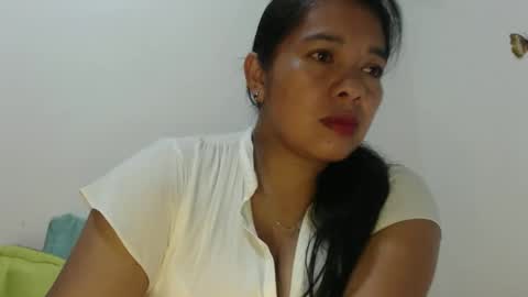 Snapshot of angelsexylatina chatting on May 12, 2026, 11:35 pm rebeca online show from May 12, 2026, 11:35 pm