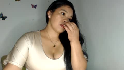 Snapshot of angelsexylatina chatting on July 18, 2026, 10:13 pm rebeca online show from July 18, 2026, 10:13 pm