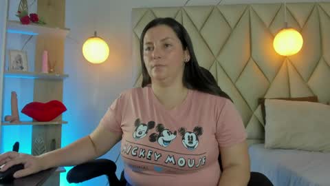 Snapshot of angelswets chatting on April 20, 2026, 1:58 pm ANGIE online show from April 20, 2026, 1:58 pm