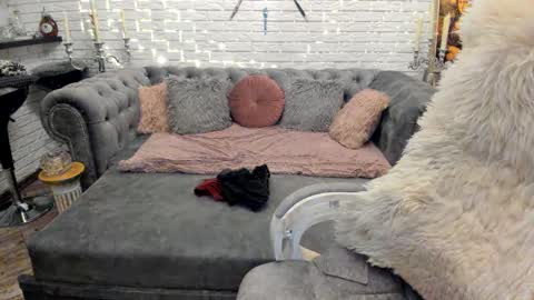 Snapshot of angelwild007 chatting on February 9, 2025, 11:25 pm Angel Wild online show from February 9, 2025, 11:25 pm