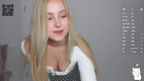  Im Chloe  i do FLASH BOOBS for new fan club online show from March 6, 2026, 11:34 pm