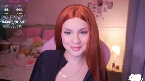 Snapshot of angelytaxx chatting on February 26, 2025, 6:26 am Angel online show from February 26, 2025, 6:26 am