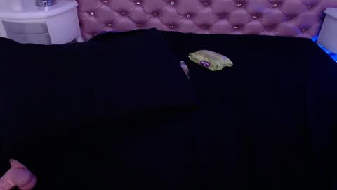 Angie online show from February 15, 2025, 10:44 am