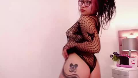 Angie online show from February 23, 2025, 4:07 am