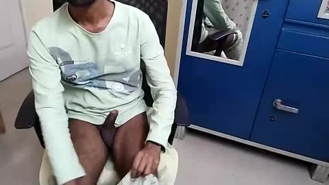 Tutu22 online show from January 19, 2025, 8:30 pm