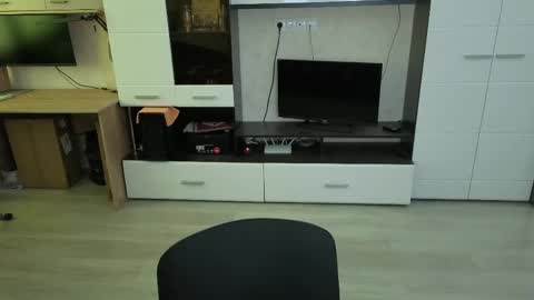 vodka online show from April 15, 2026, 6:53 am