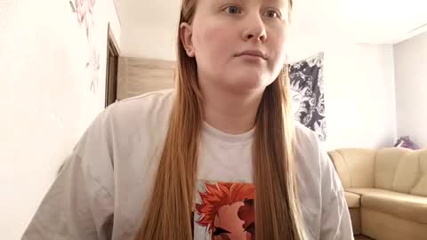 Snapshot of anika_lipps chatting on September 24, 2025, 2:09 pm Anika online show from September 24, 2025, 2:09 pm