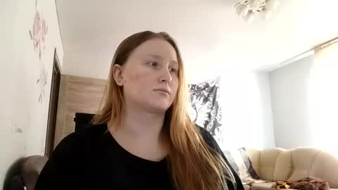 Snapshot of anika_lipps chatting on April 20, 2026, 10:40 am Anika online show from April 20, 2026, 10:40 am