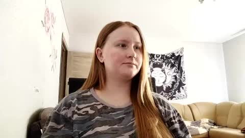 Snapshot of anika_lipps chatting on April 28, 2026, 2:55 pm Anika online show from April 28, 2026, 2:55 pm