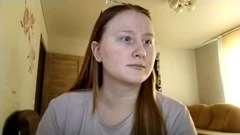 Snapshot of anika_lipps chatting on May 7, 2026, 1:49 pm Anika online show from May 7, 2026, 1:49 pm