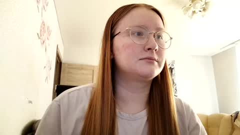 Snapshot of anika_lipps chatting on May 24, 2026, 2:55 pm Anika online show from May 24, 2026, 2:55 pm
