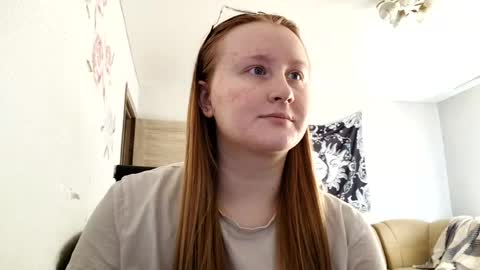 Snapshot of anika_lipps chatting on May 29, 2026, 3:32 pm Anika online show from May 29, 2026, 3:32 pm