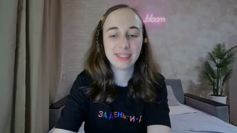 anikabloom online show from February 8, 2025, 2:36 am