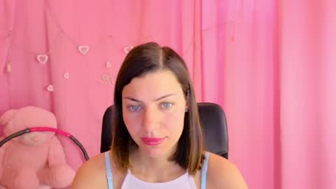 Snapshot of aniskyy chatting on May 9, 2026, 5:56 am Anni online show from May 9, 2026, 5:56 am