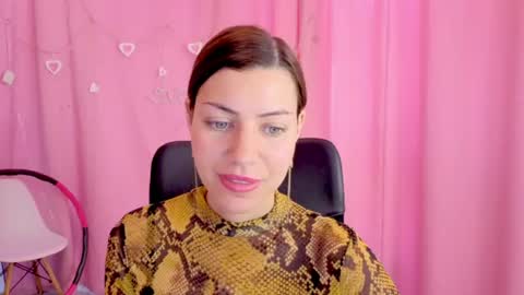 Snapshot of aniskyy chatting on June 28, 2026, 7:03 am Anni online show from June 28, 2026, 7:03 am