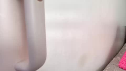 ana independent model online show from March 14, 2026, 5:24 am