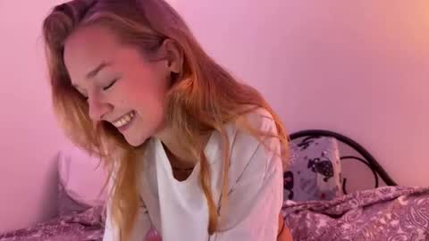 Snapshot of anita__hills chatting on October 5, 2025, 1:04 am anita__hills online show from October 5, 2025, 1:04 am