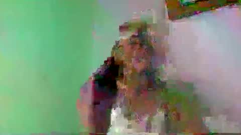 anitah01 online show from January 8, 2025, 12:37 pm