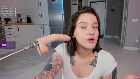 Snapshot of anitasea_ chatting on September 12, 2025, 11:32 am anitasea_ online show from September 12, 2025, 11:32 am