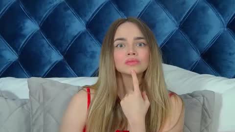 AnitaVenture online show from February 5, 2026, 4:50 am