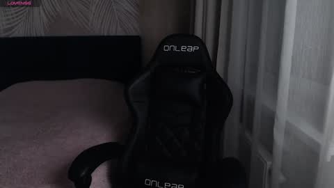 mary online show from January 7, 2025, 8:52 pm