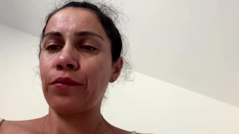 Snapshot of anna___25 chatting on July 17, 2026, 11:28 am Anna online show from July 17, 2026, 11:28 am