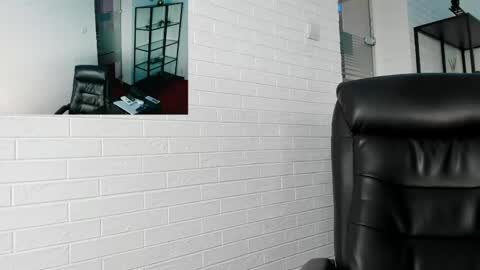 anna_nobel online show from May 17, 2026, 6:00 am