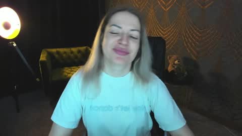 anna_snow9 online show from April 1, 2026, 5:41 am
