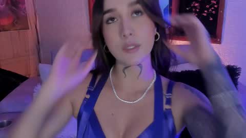 Snapshot of annaa__ chatting on March 18, 2026, 2:15 am annaa__ online show from March 18, 2026, 2:15 am