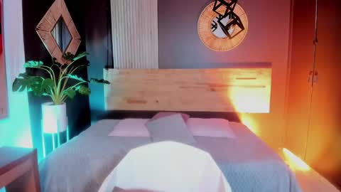 Anna online show from February 15, 2026, 3:25 am