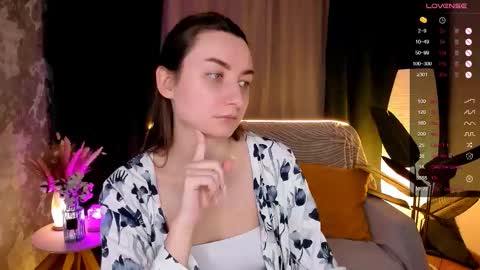 Anna online show from November 16, 2025, 2:17 am