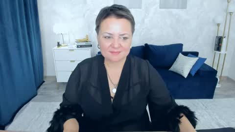 annacorlane online show from May 8, 2026, 4:51 am