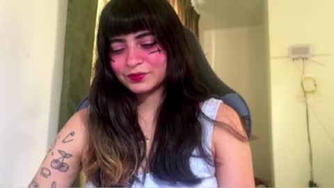 Anna online show from March 26, 2026, 6:57 pm
