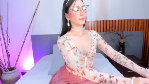 Anna Denver online show from June 12, 2026, 12:42 am