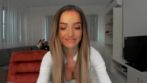 Snapshot of annaise_ chatting on April 30, 2026, 7:25 am annaise online show from April 30, 2026, 7:25 am