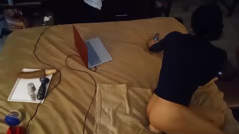 Anna Lee Cross online show from April 6, 2026, 9:10 am