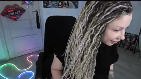 Anna online show from March 22, 2026, 3:04 pm