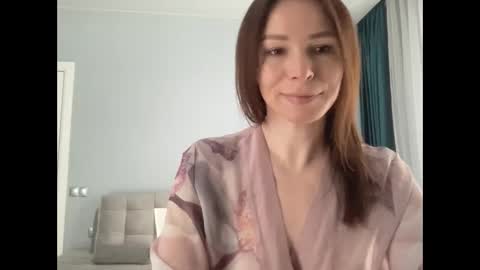 AnnaxBlossom online show from April 17, 2026, 7:00 am