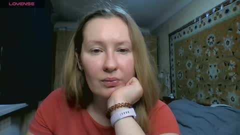 AnnaXLovers online show from March 26, 2026, 9:37 am