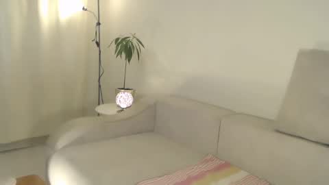 Snapshot of annett chatting on December 3, 2024, 2:14 am Annett online show from December 3, 2024, 2:14 am