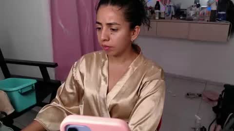 Snapshot of anngela01 chatting on February 26, 2026, 5:39 am anngela online show from February 26, 2026, 5:39 am