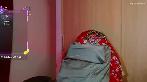 ANGEL  independent model  online show from October 28, 2025, 5:44 am