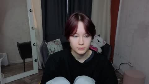 Anni online show from February 3, 2026, 6:40 am